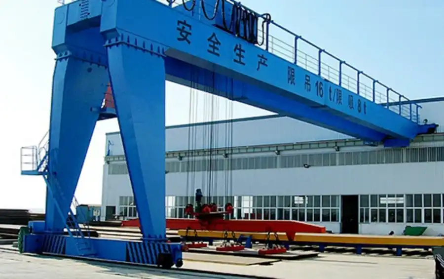 double-girder-semi-gantry-crane_(1).webp
