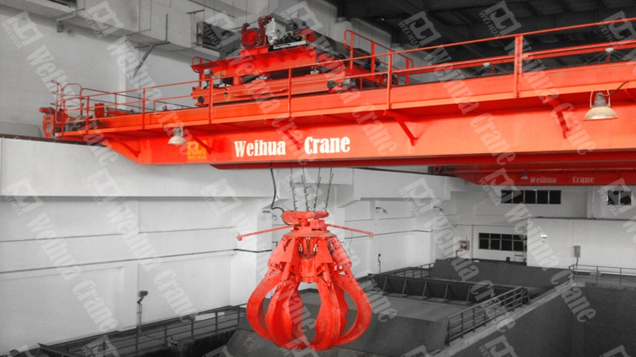 overhead-crane-with-grab.webp