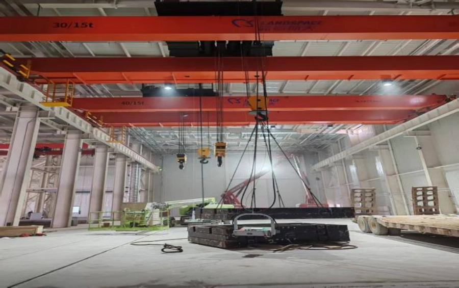 Crane Industry News: How to Choose a Heavy-Duty Overhead Crane: 4 Critical Factors for Your Facility