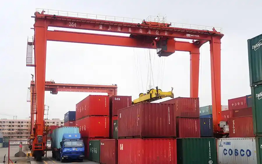 Rubber Tyred Container Gantry Cranes.webp Rubber Tyred Container Gantry Cranes.webp