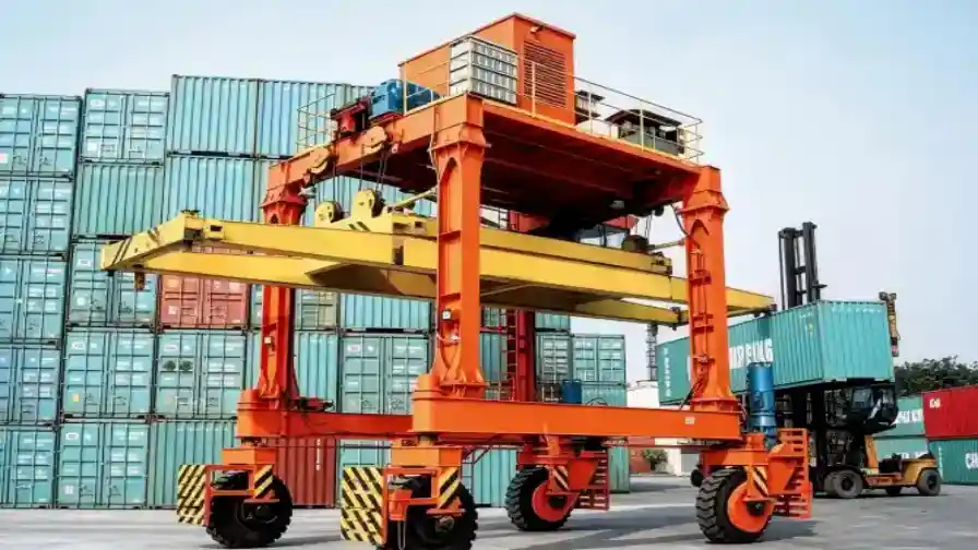 Container Straddle Carrier Crane