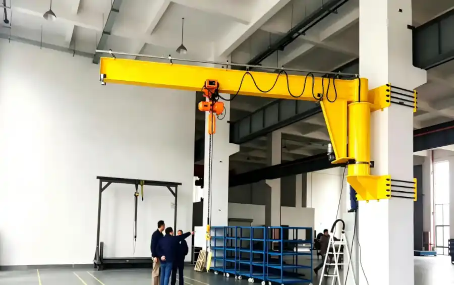 Wall mounted jib crane, space‑saving lifting equipment for workshop material handling.webp