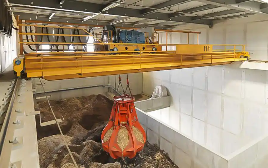 Grab Bucket Overhead Crane.webp Grab Bucket Overhead Crane.webp