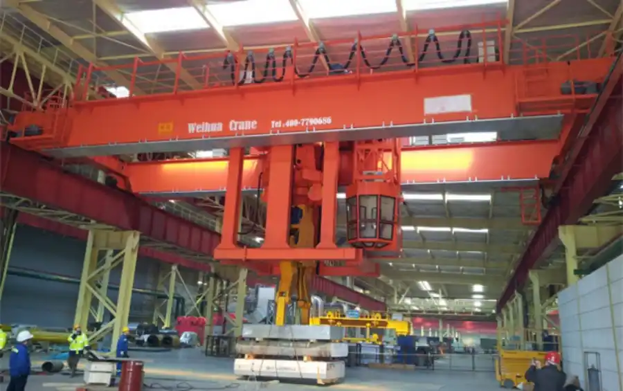 overhead-crane-with-clamp.webp